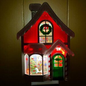 SANTA'S WORKSHOP PROJECTOR NIGHTLIGHT PLUG IN